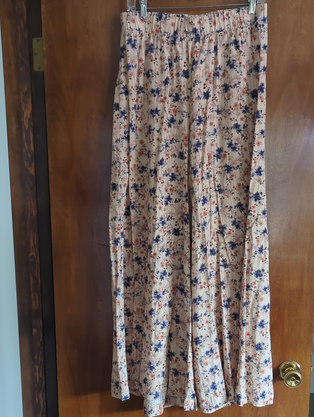 Floral Wide Leg Flowy Pant - Picture 2 of 5